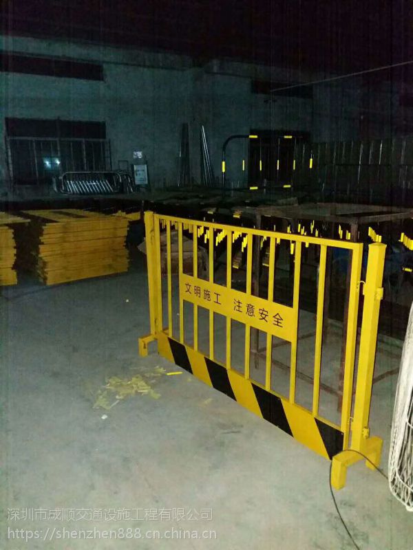 大鵬新區基坑護欄施工 安全防護的專業解決方案